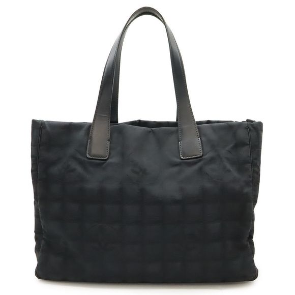 Chanel New Travel Line New Travel Line Tote MM Tote Bag Nylon Black Black Gold - Picture 1 of 8